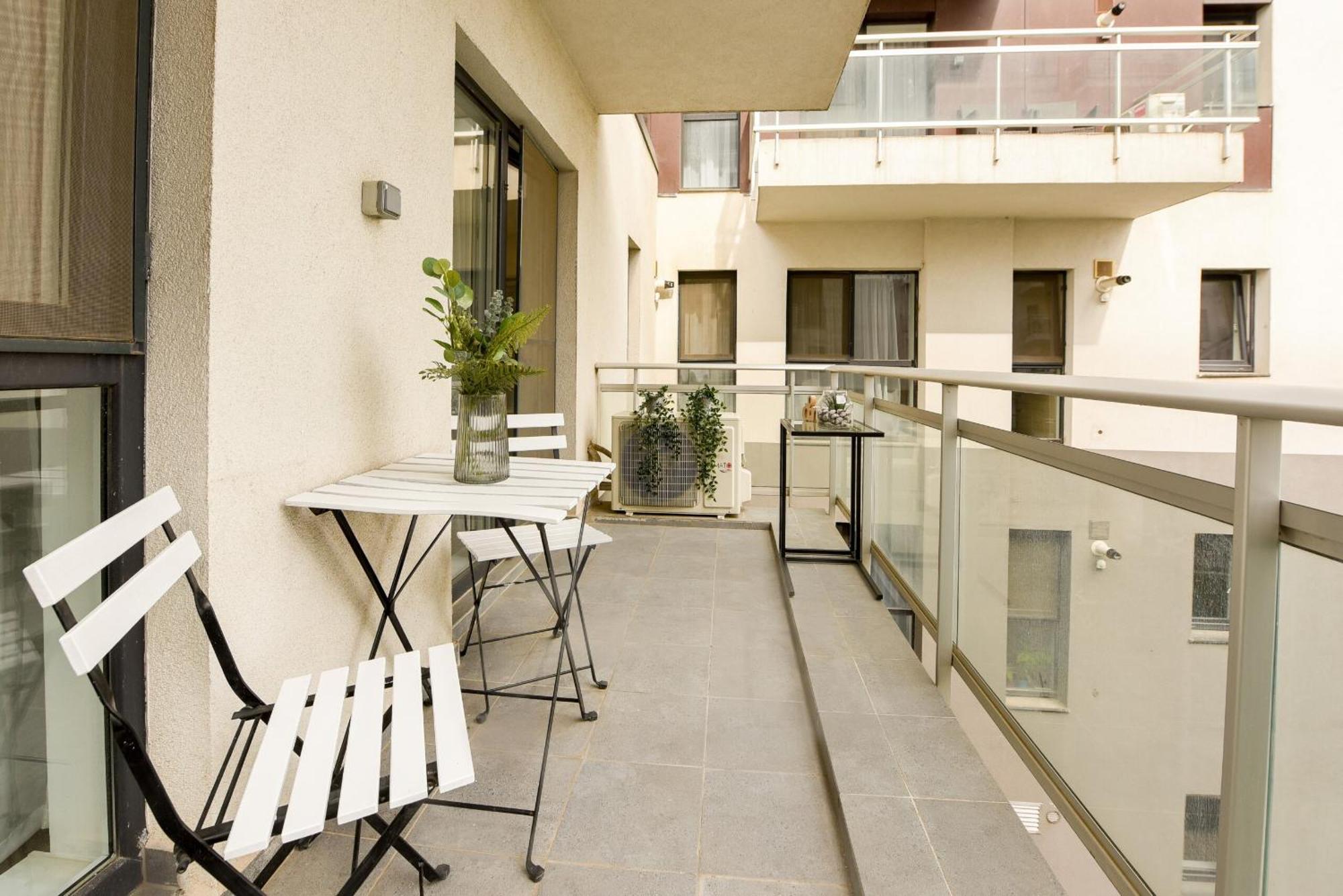 Perfect Stay: Urban Heaven In Aviatiei Business Area บูคาเรสต์ ห้อง รูปภาพ