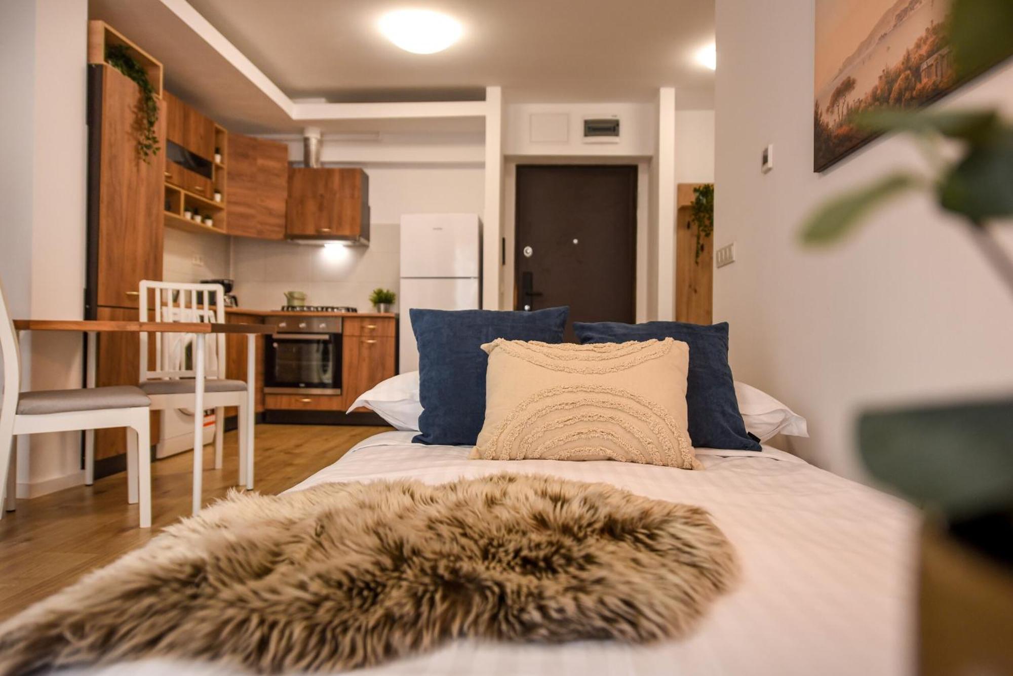 Perfect Stay: Urban Heaven In Aviatiei Business Area บูคาเรสต์ ห้อง รูปภาพ