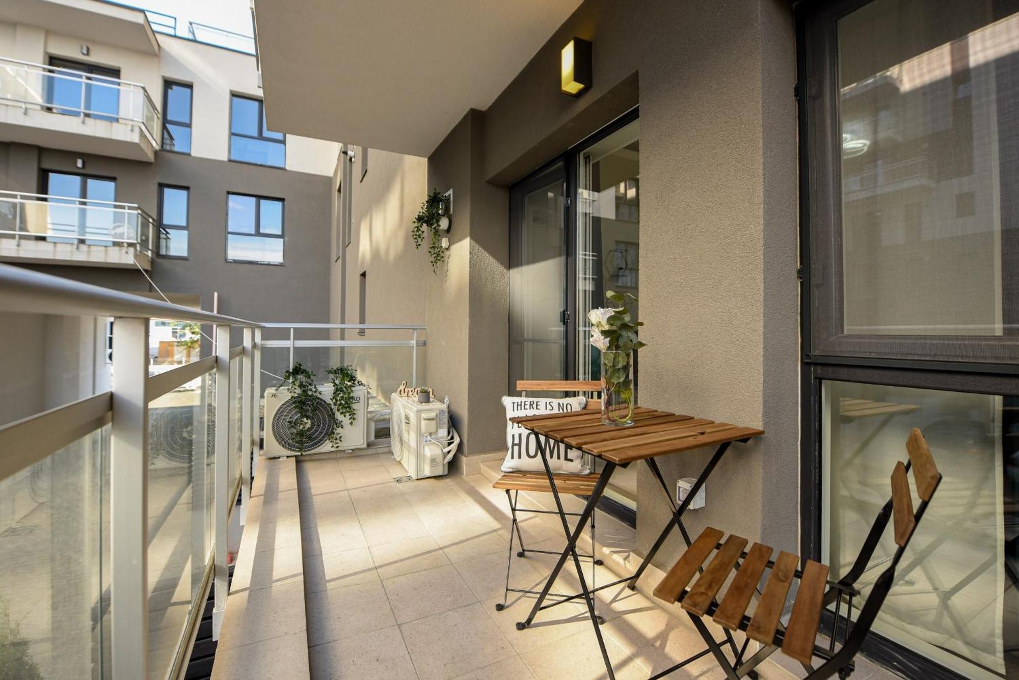 Perfect Stay: Urban Heaven In Aviatiei Business Area บูคาเรสต์ ห้อง รูปภาพ